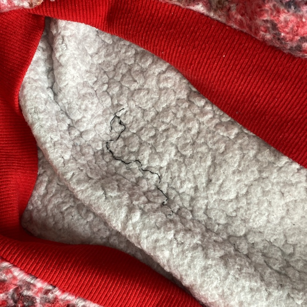 Christmas themed ugly crew neck sweater 🎁 - Picture 17 of 17